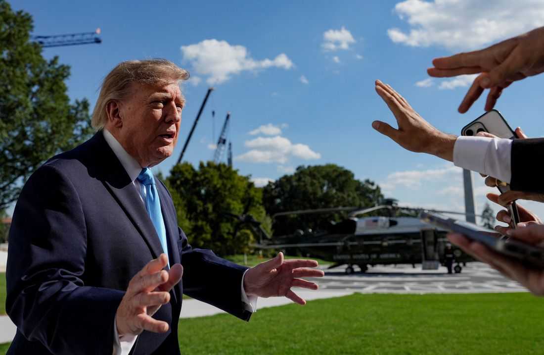 Trump says US will help Russia after Siberia plague institute death