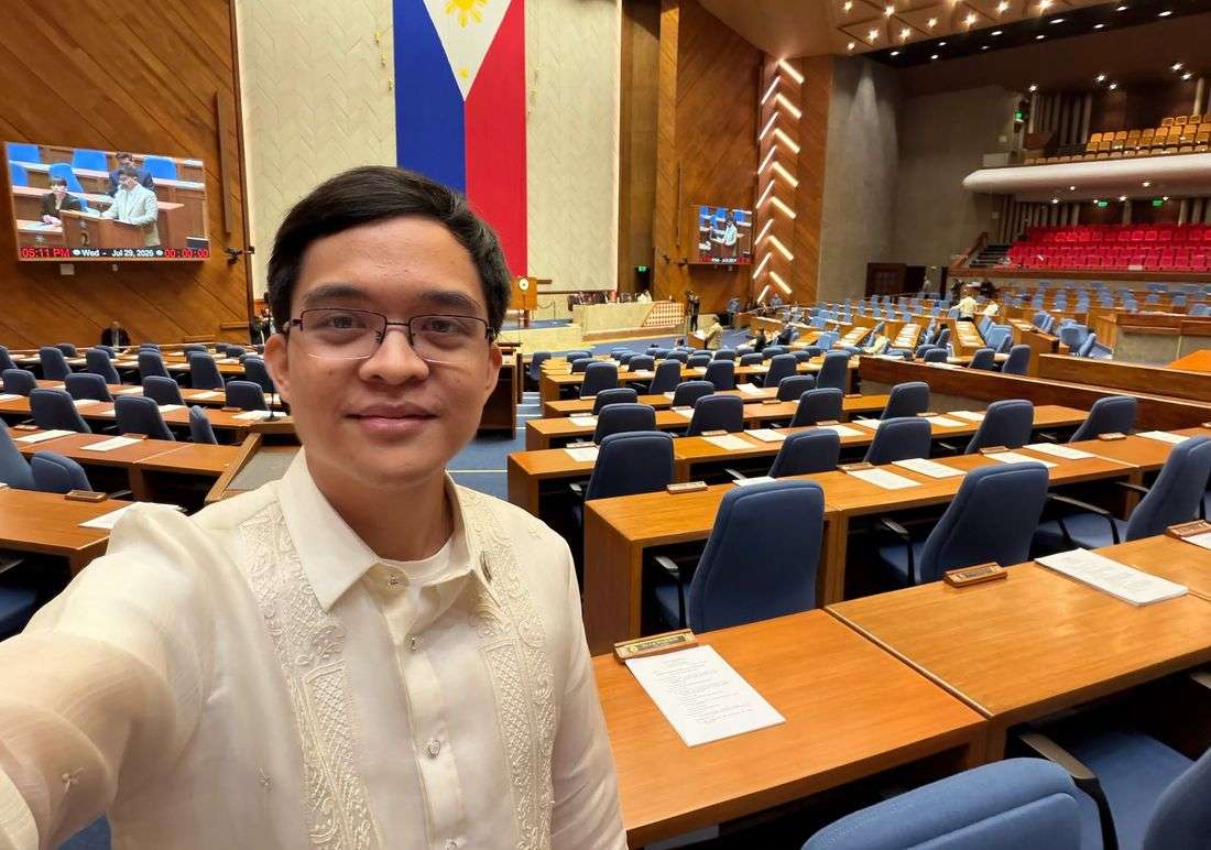 'Huwag niyo akong alalahanin': Leviste thanks supporters amid arrest warrant