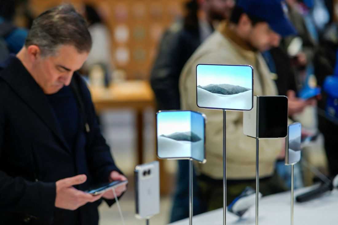 'Truly something cool': Apple fans react as iPhone Duo hits stores