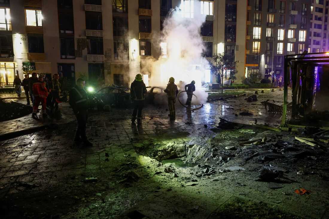 Russian strike on Kyiv residential building kills two, injures at least nine, officials say