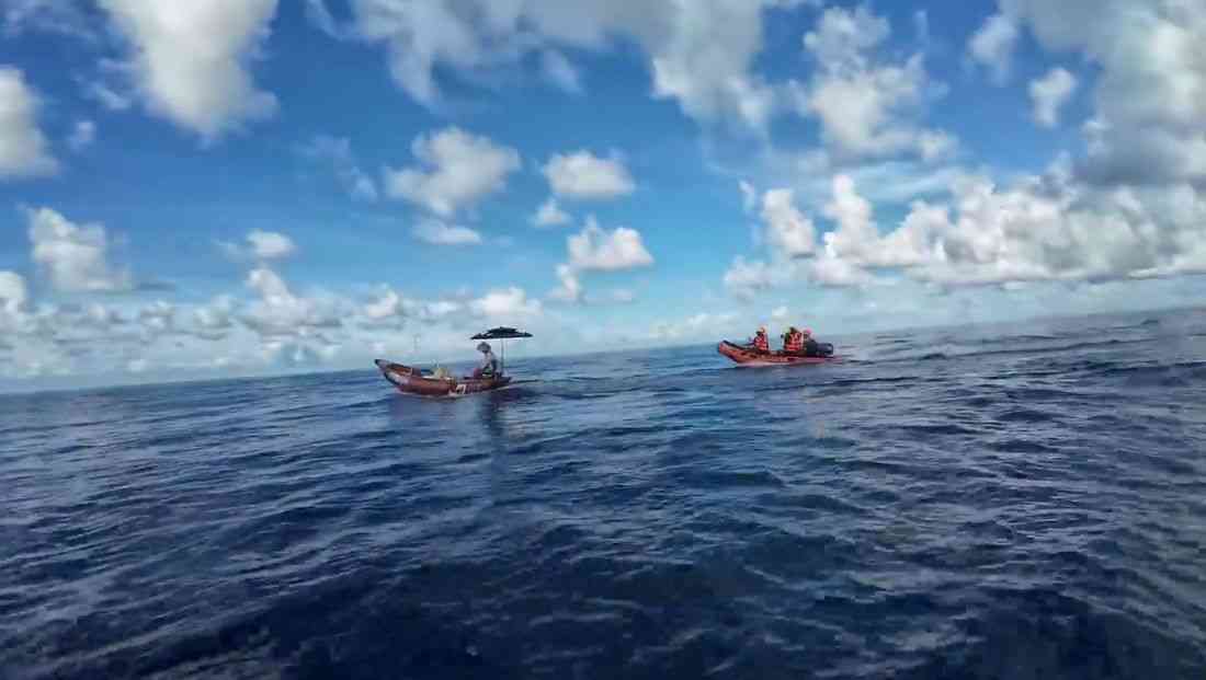 PCG, Navy, Marines drive away Chinese militia vessel, 22 sampans from Kota Island
