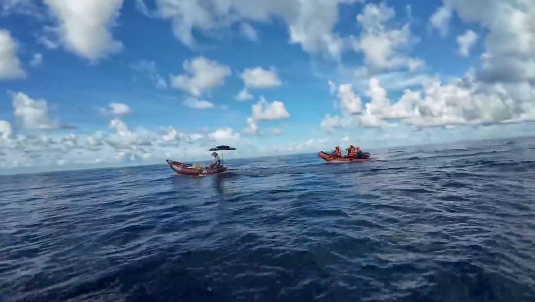 PCG, Navy, Marines drive away Chinese militia vessel, 22 sampans from Kota Island