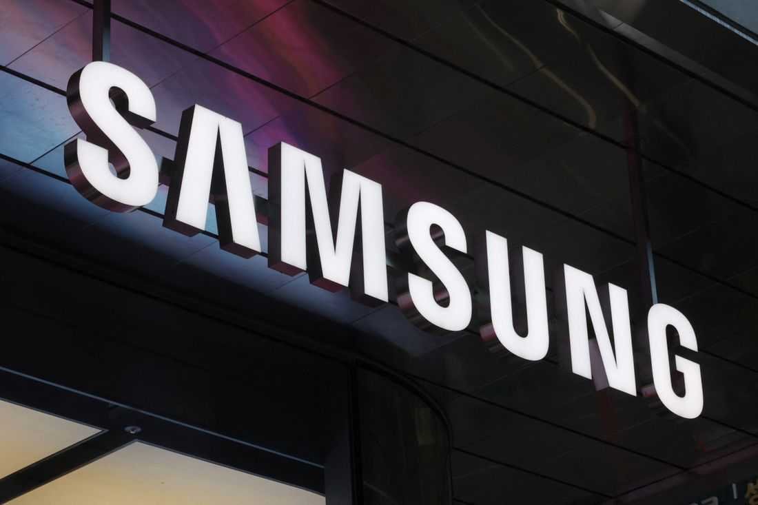 Samsung Q3 profit jumps nearly nine-fold as AI memory boom lifts chip earnings