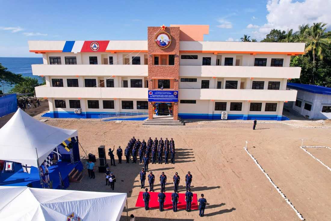 2 Coast Guard personnel injured in accidental explosion in Zamboanga City