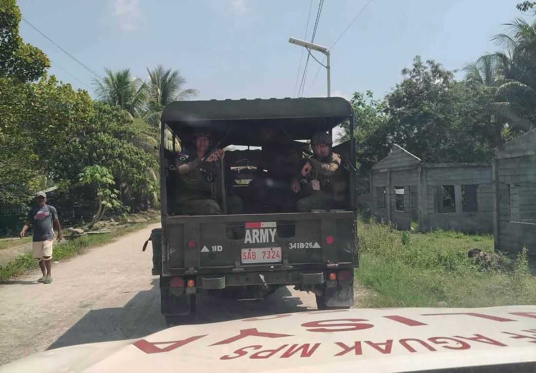 MILF base commands clash displaces hundreds of residents in Shariff Aguak