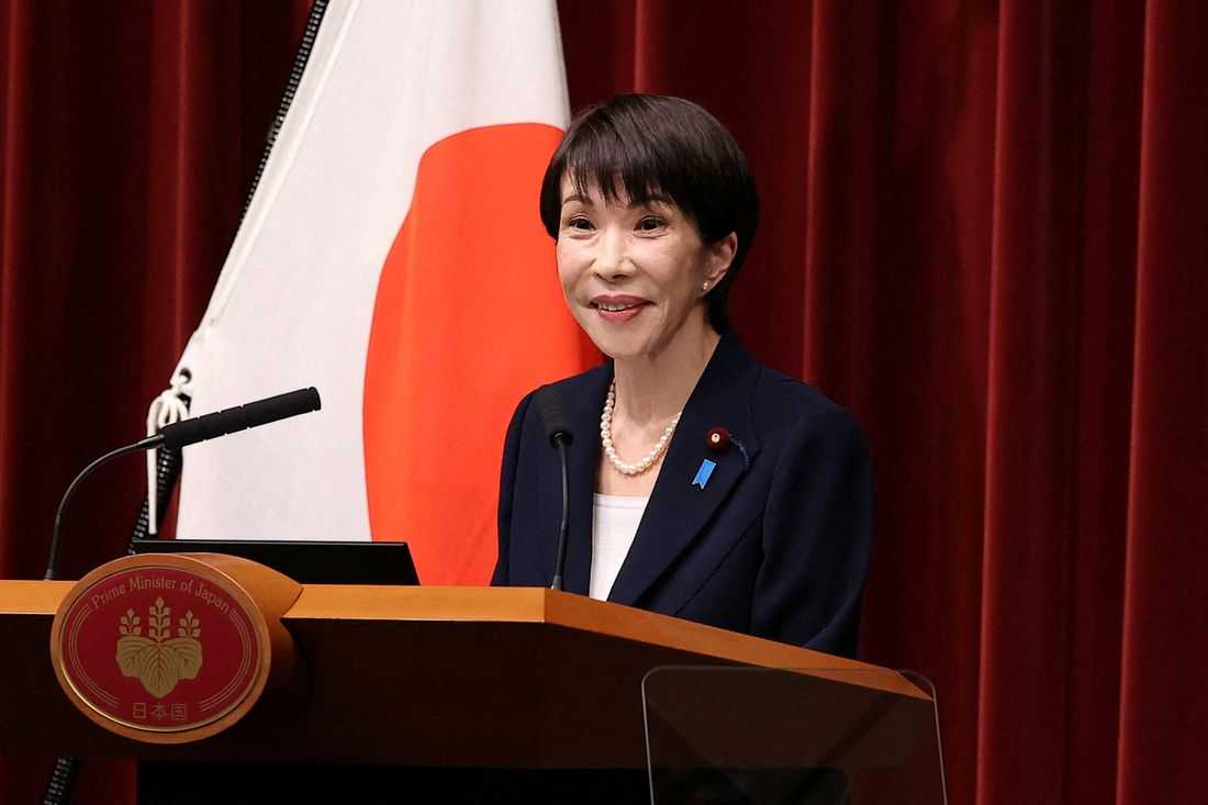 Japan PM talks up weak yen even as her government works to counter currency decline