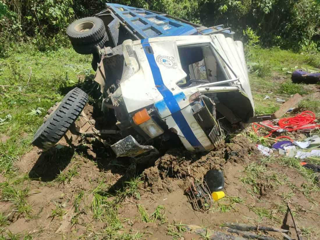 9 Bayawan city employees killed after dump truck falls into ravine