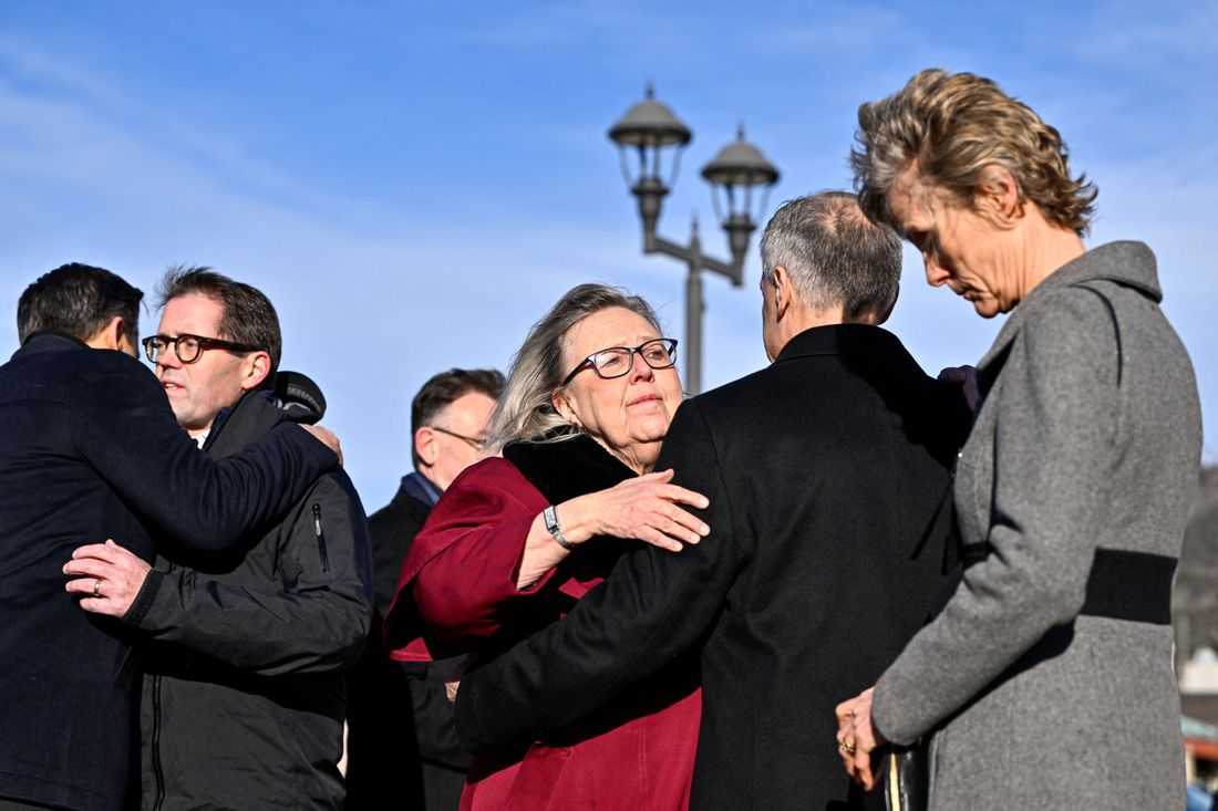 Carney tells Tumbler Ridge residents that Canadians 'will always be with you' following mass shooting