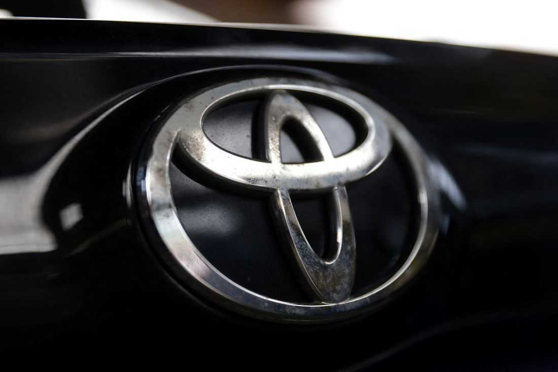 Toyota tender offer for Toyota Industries succeeds, filing shows