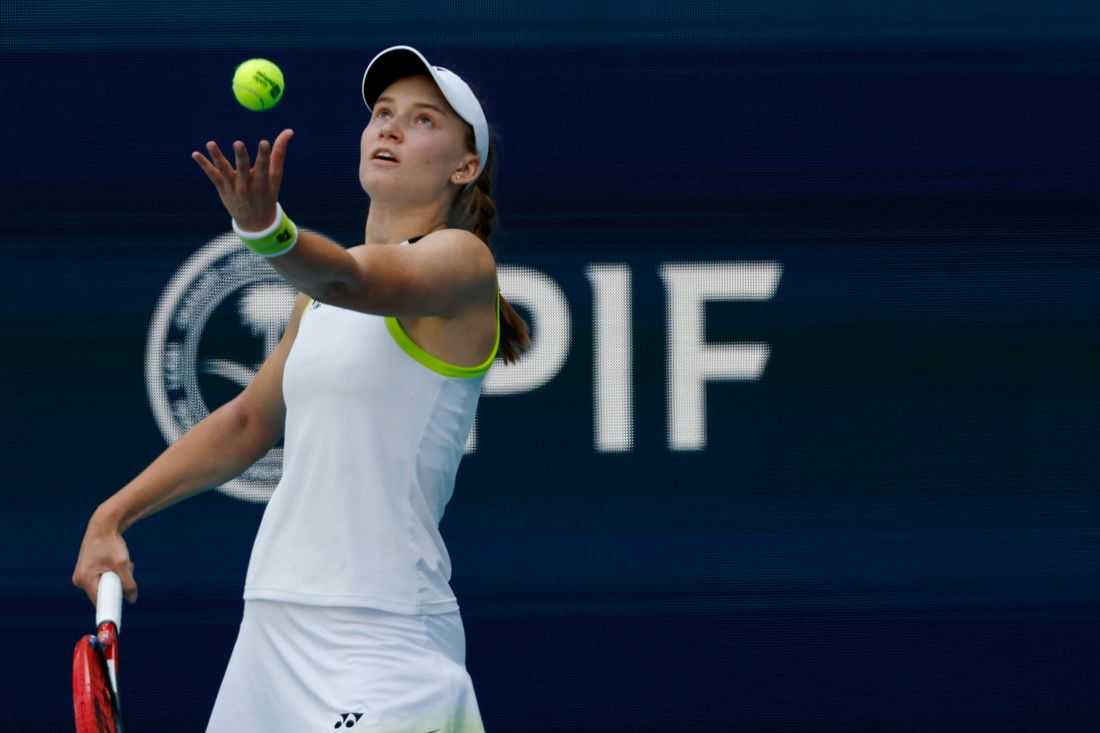 Tennis-Sabalenka to face Rybakina in blockbuster Miami Open semi-final