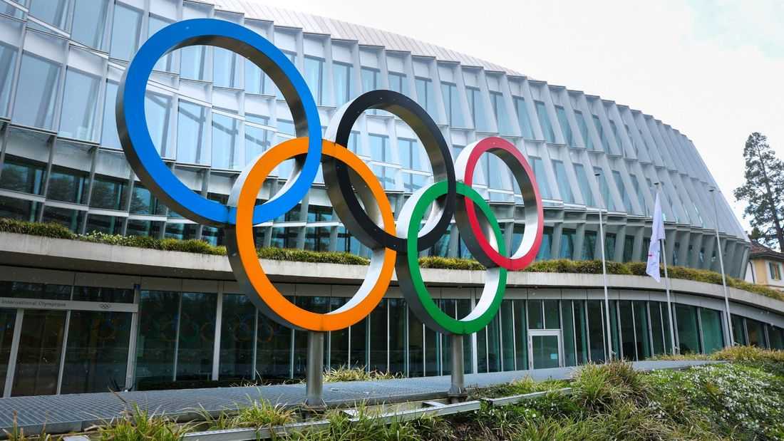 Olympics-New Zealand to apply new IOC gender policy with 'respect and care'