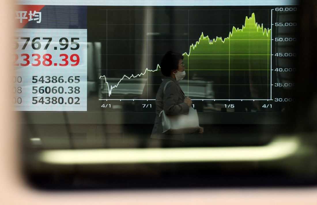 Oil dives below $100, stocks jump after two-week ceasefire agreed