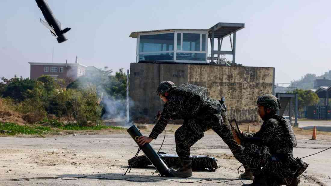 Taiwan considers resubmitting request for rejected defence budget items