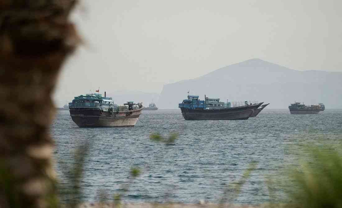 Vessels carrying Middle East oil, LNG exit Hormuz, head for Pakistan, China