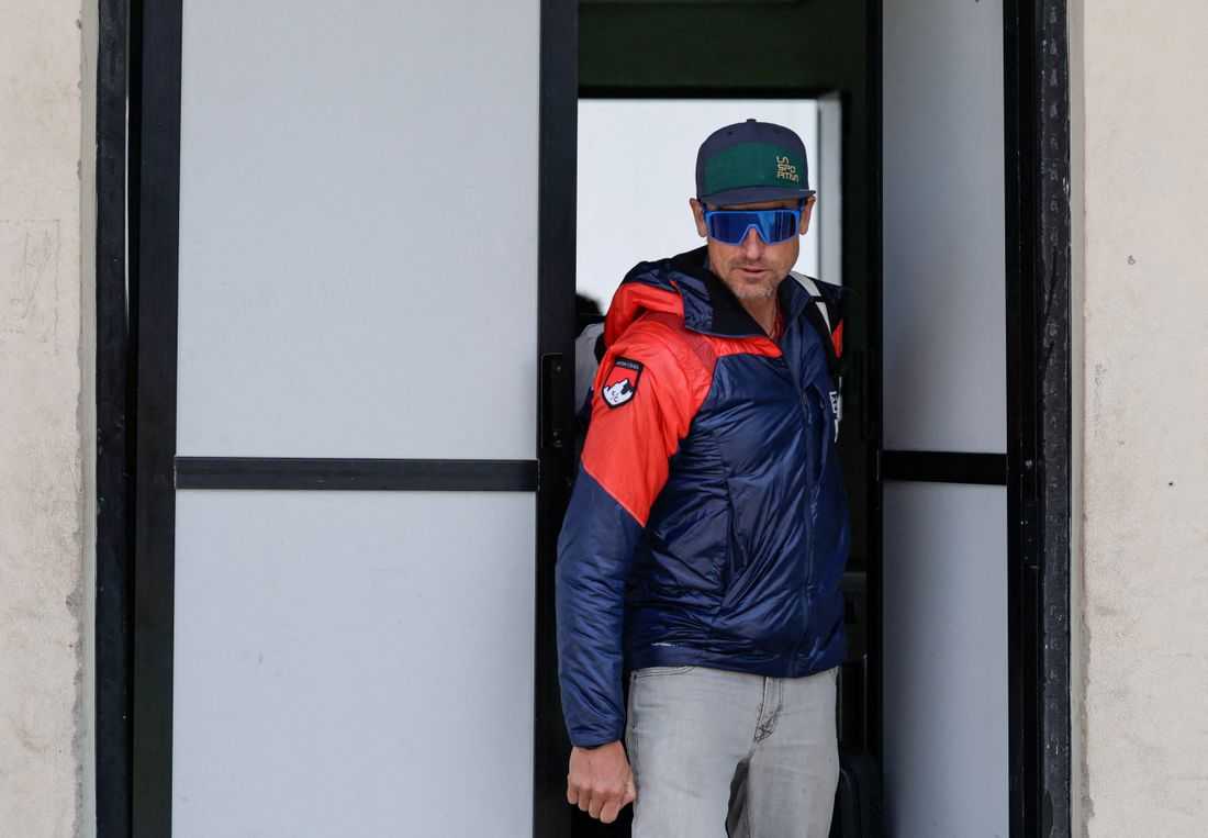 Everest operators must vet climbers better, says ascent record holder