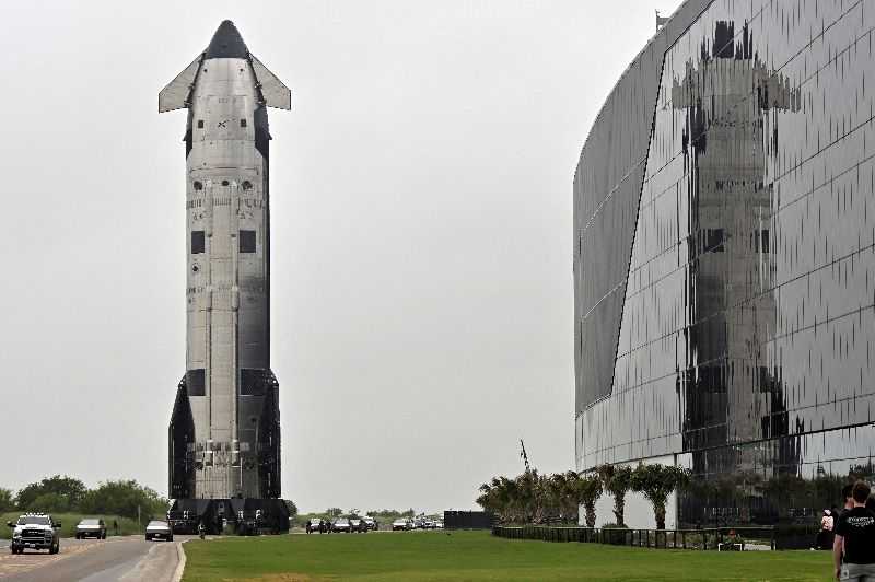 SpaceX's upgraded Starship V3 ready for debut launch ahead of IPO