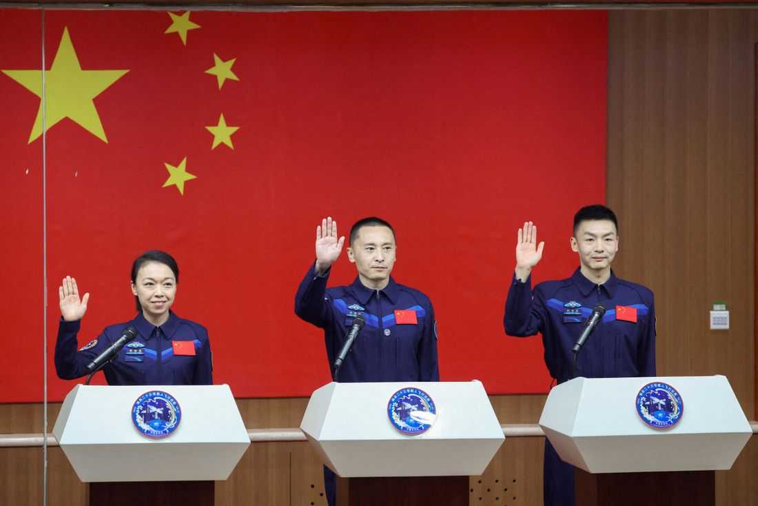 China to send astronaut on year-long space mission as it eyes 2030 moon landing