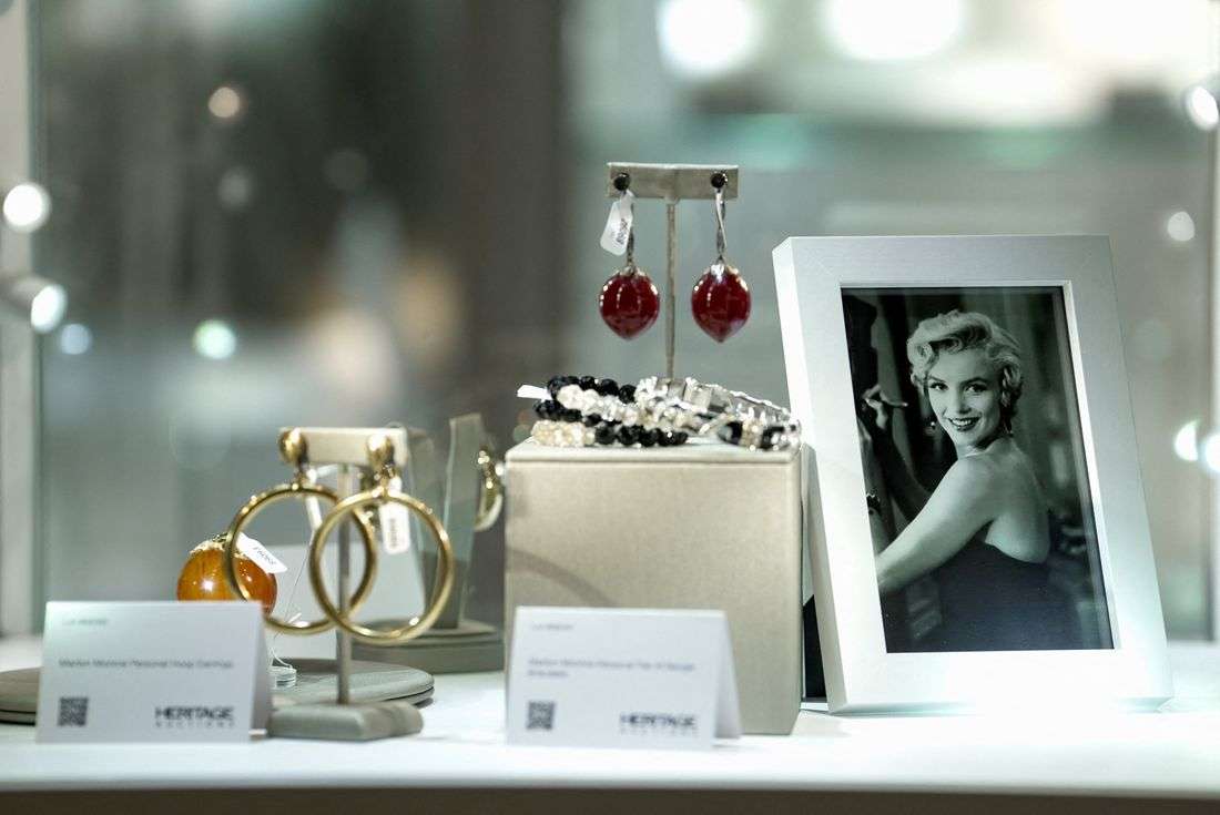 From jewelry to private letters, Marilyn Monroe’s hidden world heads to auction