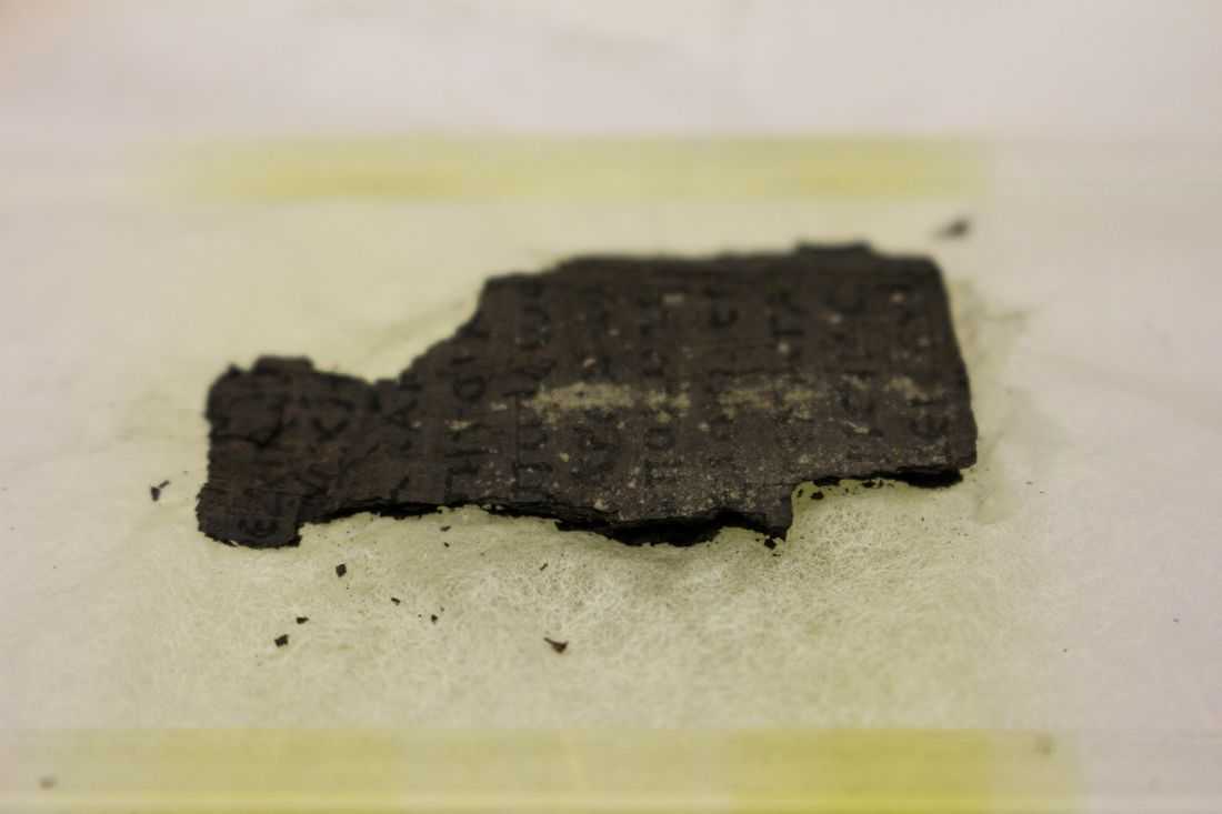 Complete text of carbonised Herculaneum scroll unlocked for first time