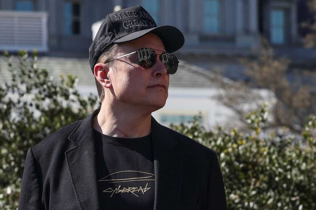 SEC defends Musk settlement over Twitter, saying it reflects 'compromises'