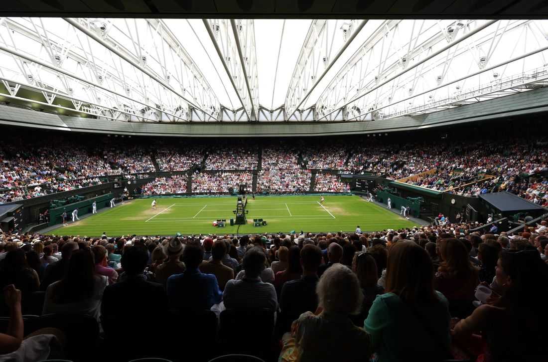 Tennis-Wimbledon debuts ‘Centre Court Cooler' cocktail as prices edge higher