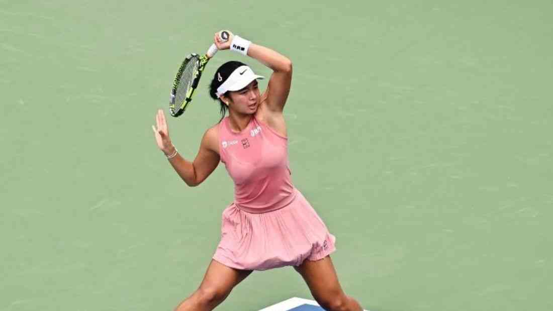 Top-seeded Eala dismantles Hon, advances to Birmingham Open Round of 16
