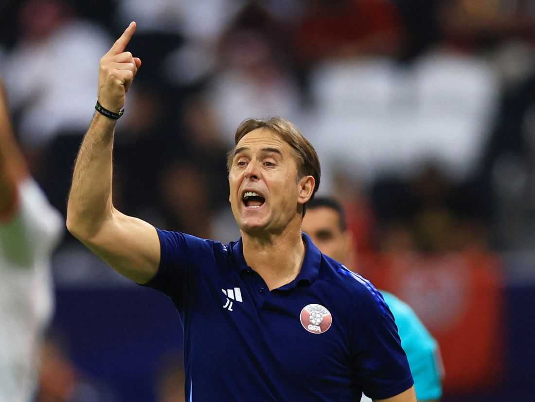 Soccer-Qatar not expecting gifts as they chase World Cup dream, says Lopetegui