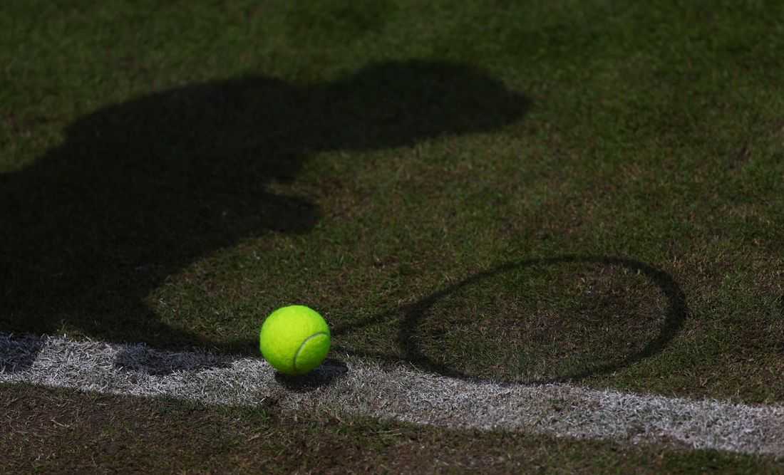 Tennis-Women's tour mandates gene test for eligibility