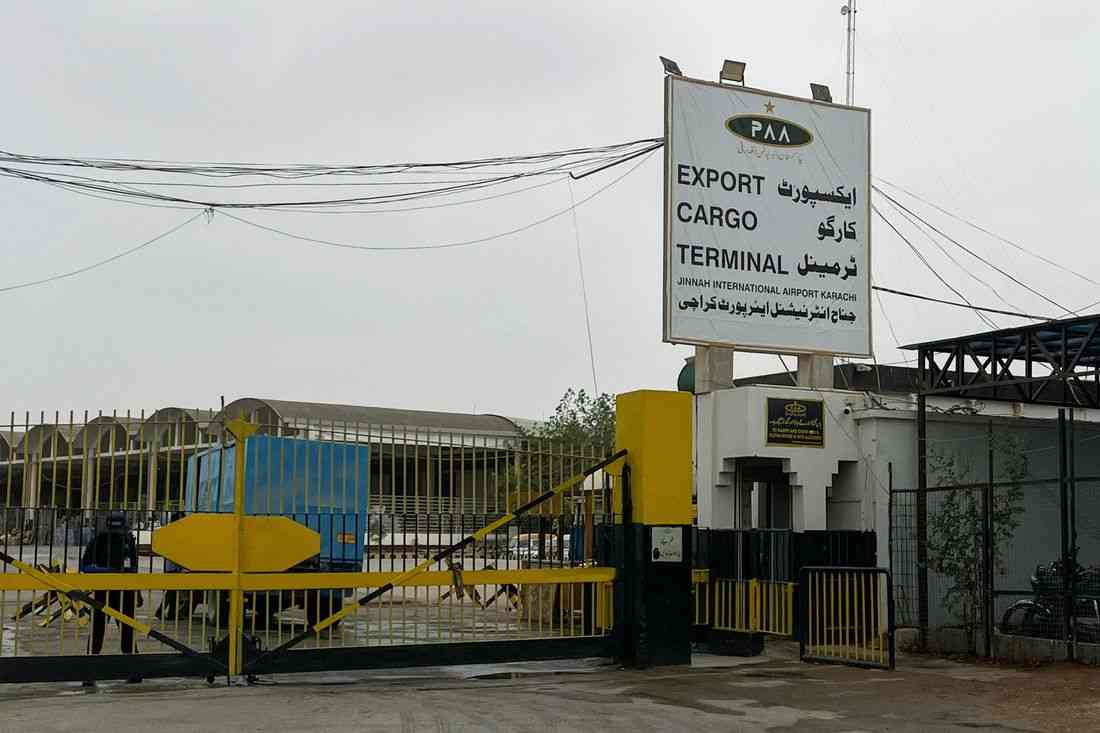 Pakistani rescuers find wreckage of lost cargo plane; search on for missing crew