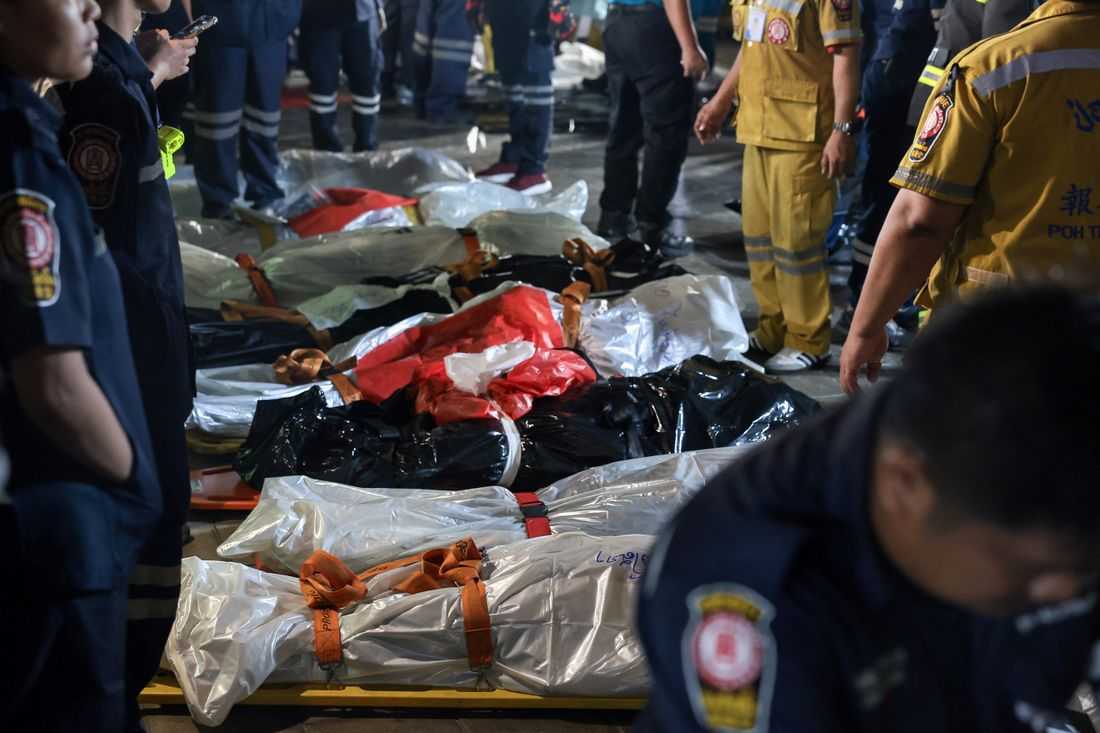 Bangkok pub fire kills 27 people and 22 critically injured, officials say
