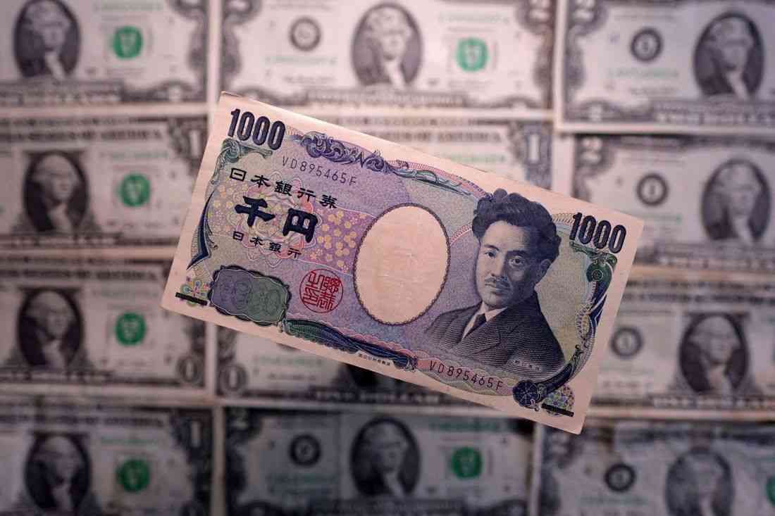 Dollar steady before US inflation data, yen under pressure