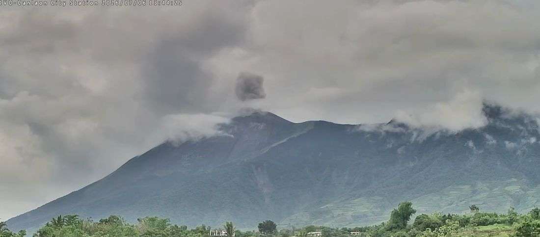 Kanlaon Volcano records ‘moderately explosive eruption' — PHIVOLCS