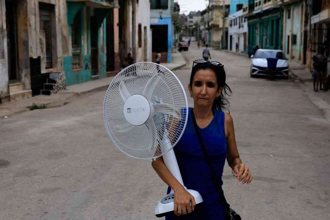 Cuba begins to restore power to Havana following nationwide blackout