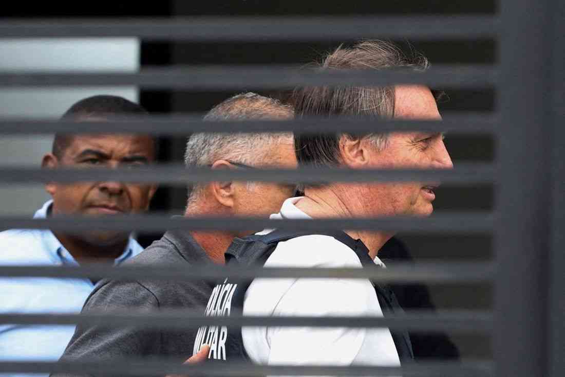 Brazil justice suspends visits to ex-President Bolsonaro for 30 days
