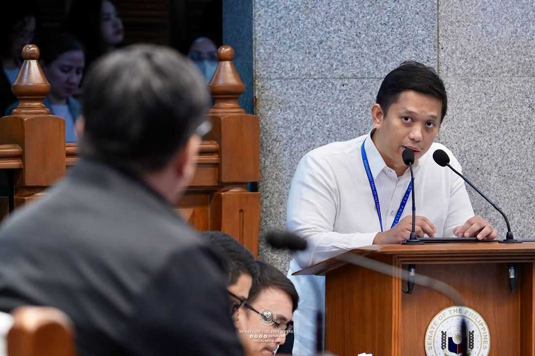 Ex-NBI chief blasts defense's cross-examination of Matibag: 'Pupukpukin ko ng gavel sa ulo 'yan'