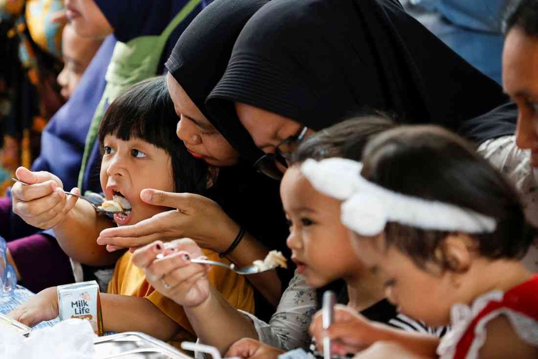 Indonesia court bars use of education budget to fund free meals starting from 2028