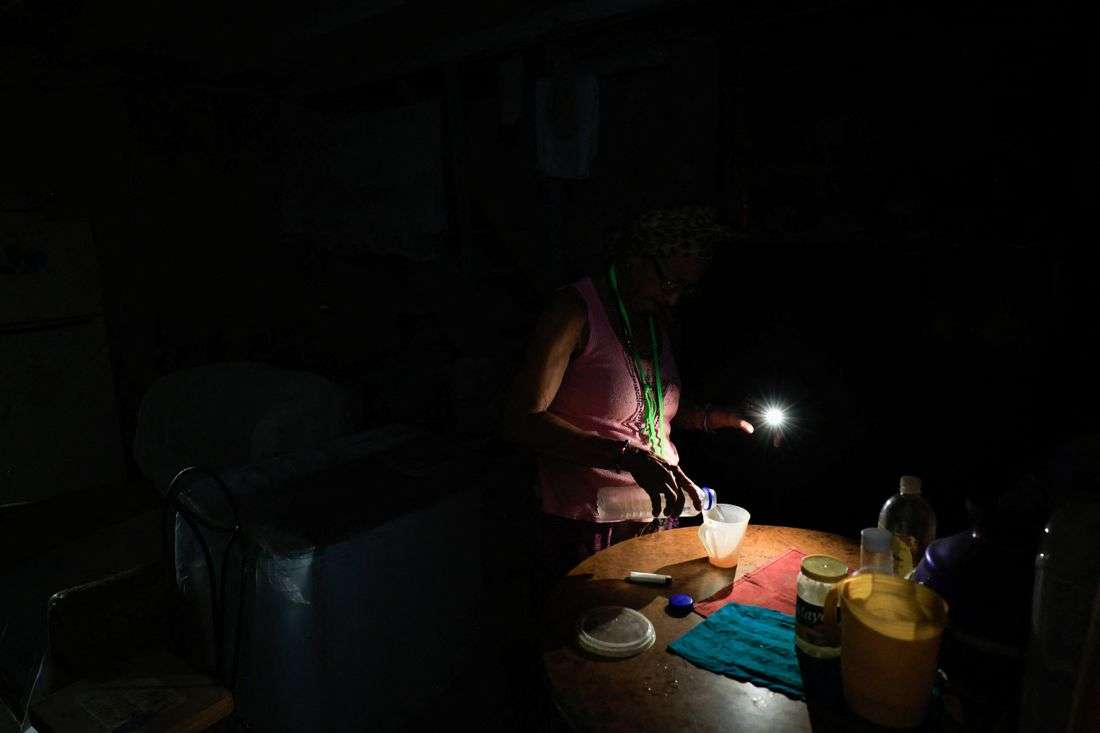 Cuba's power grid fails for second time this week, plunging country into darkness