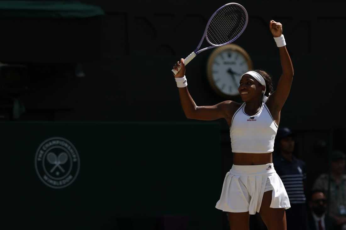 Tennis-Gauff beats Pegula to reach Wimbledon semis for first time
