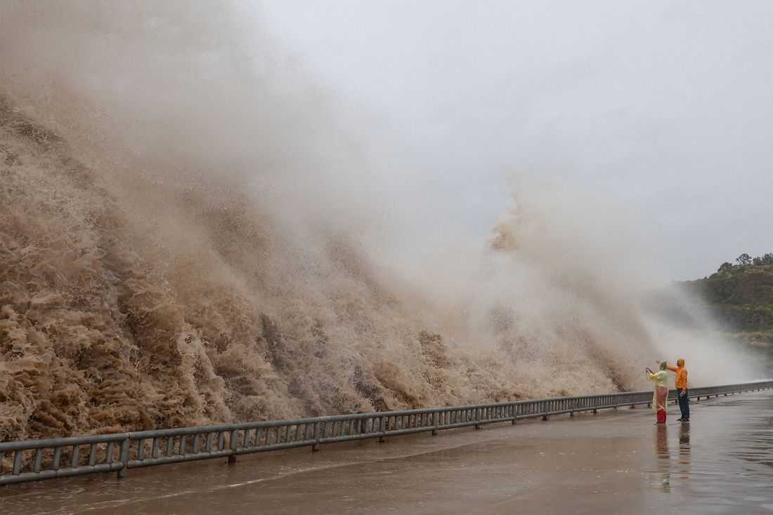 Typhoon Dolphin hits China's east coast, over 1 million evacuated
