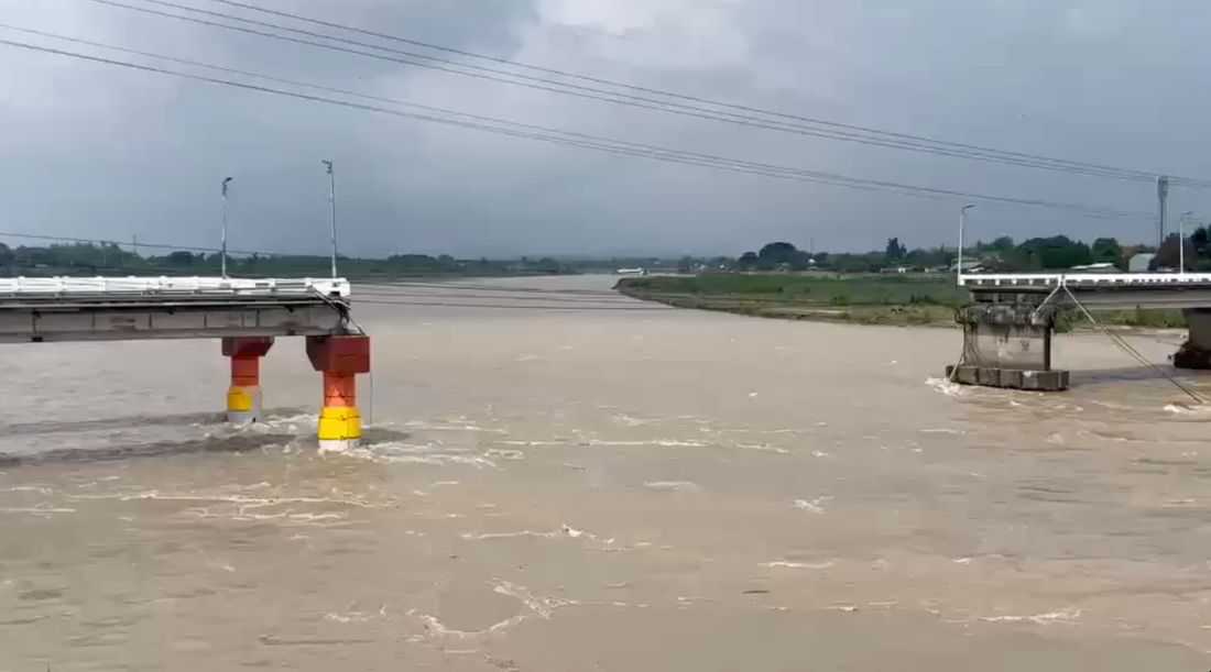 Military bridge tank eyed as temporary support for collapsed Tarlac bridge