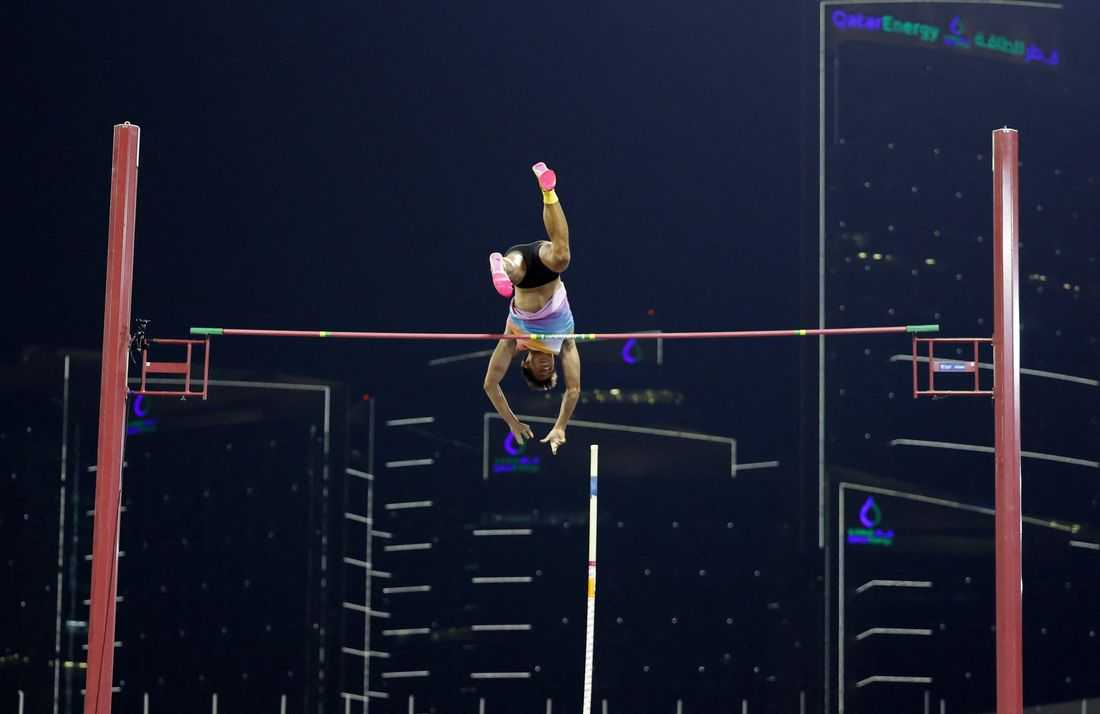 Obiena clears 5.76m to claim victory in Halberstadt pole vault meet
