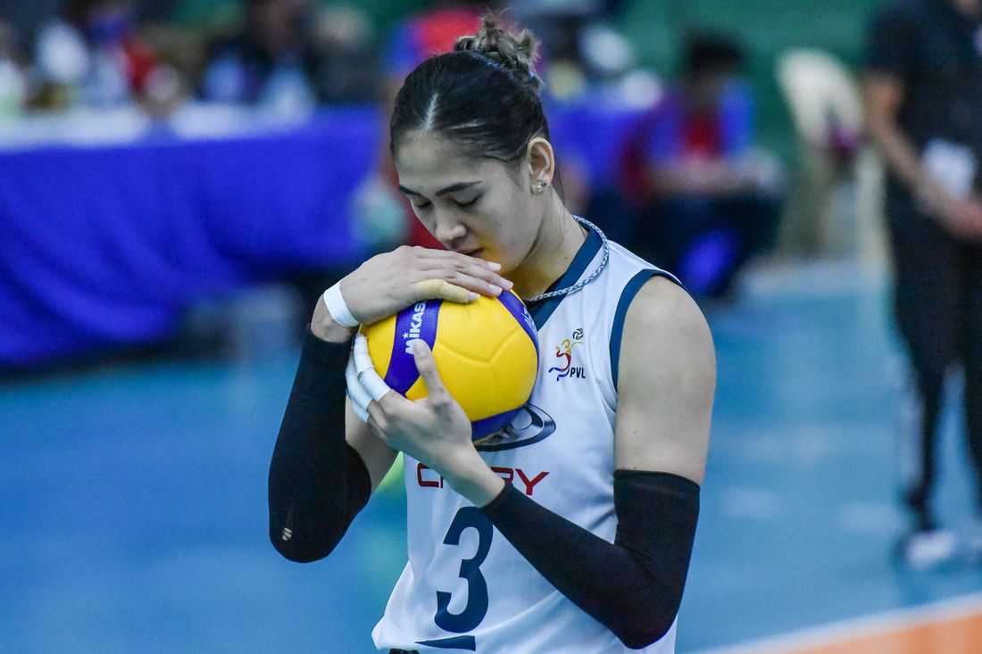 Creamline taps Jaja Santiago for short PVL run before US league move