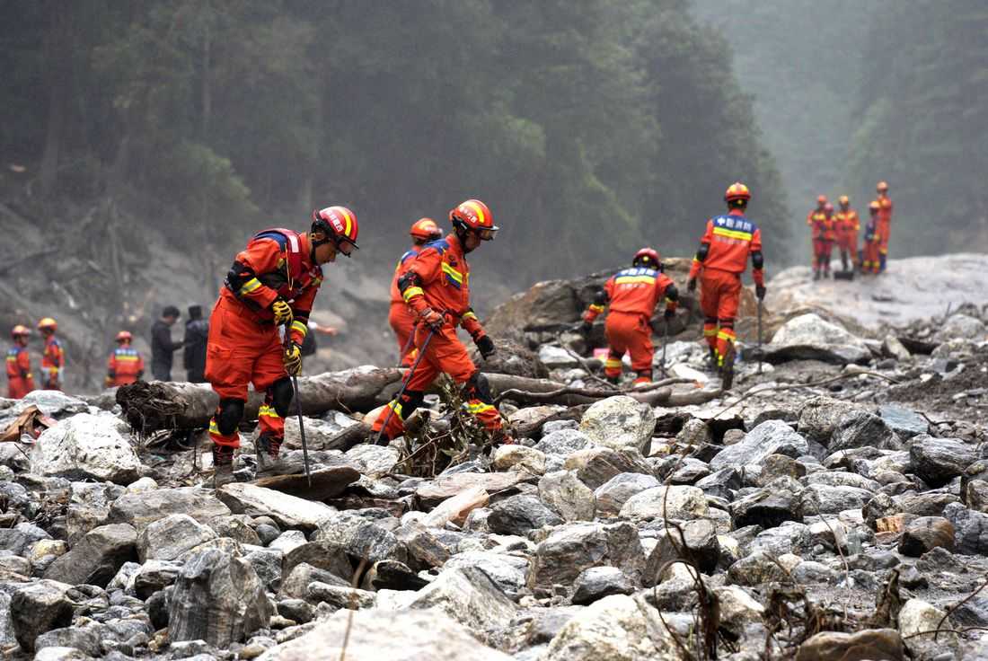Rescuers race to find thousands missing after Nepal-China glacier collapse