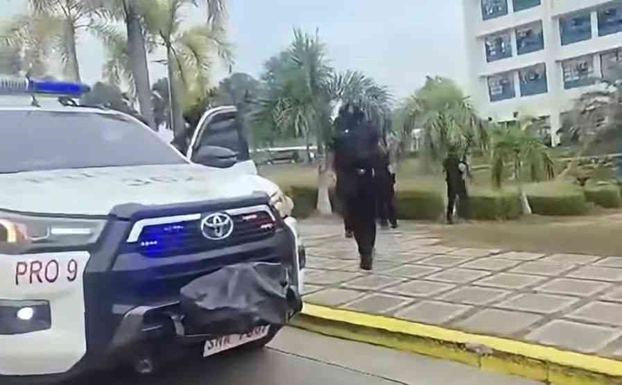 2 confirmed dead in Ateneo de Zamboanga shooting