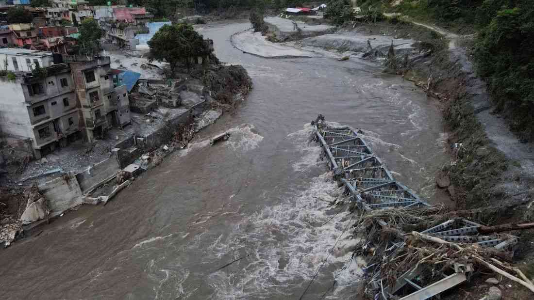 Chinese rescue team finds 'nothing but ruins' at flood-hit Himalayan border crossing