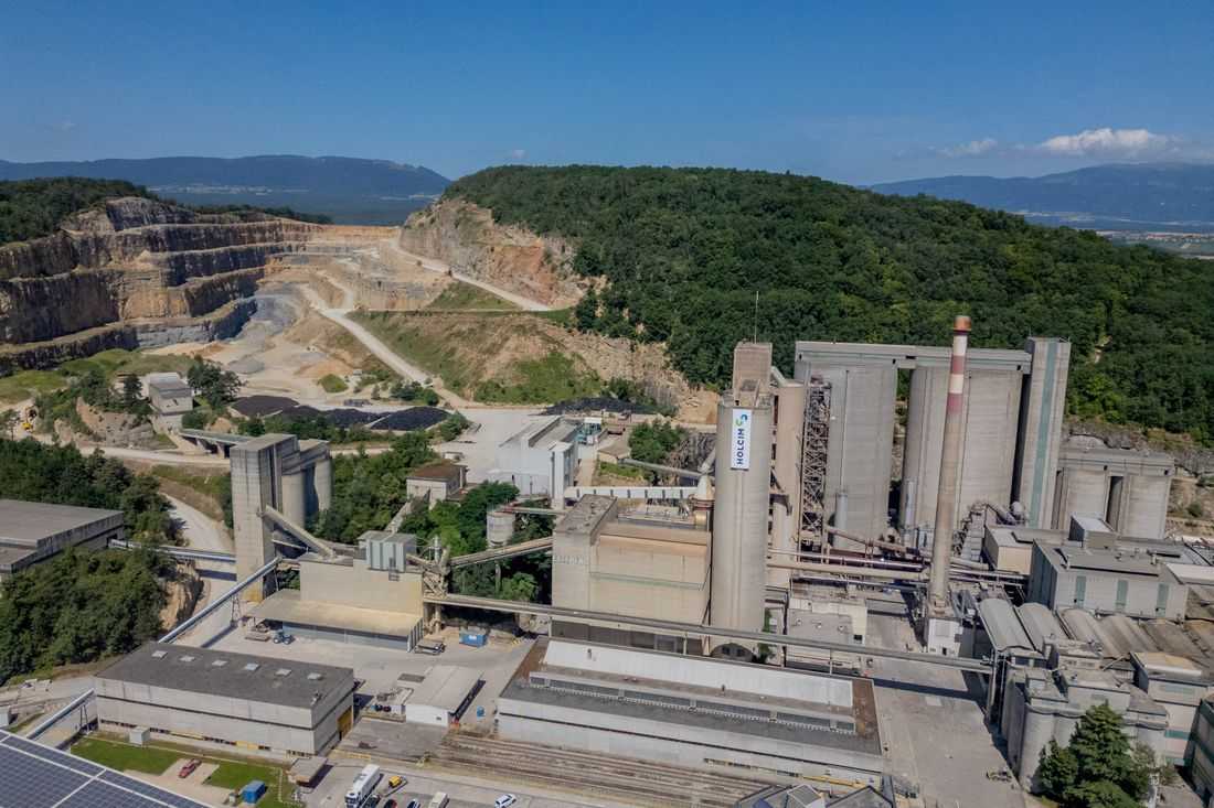 Holcim to sell Philippines unit to China's Huaxin in $807 million deal
