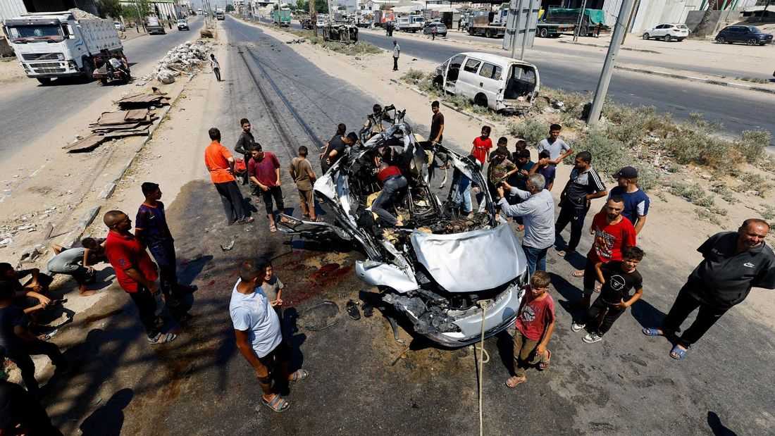 Israeli strikes kill 18 in Gaza, minister says no deal to halt attacks