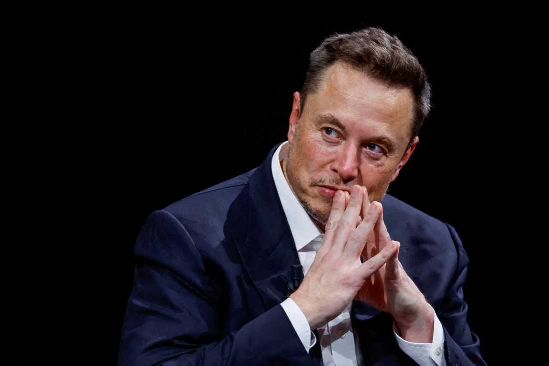 Ukraine awards Musk high state honour as it seeks to use Starlink more