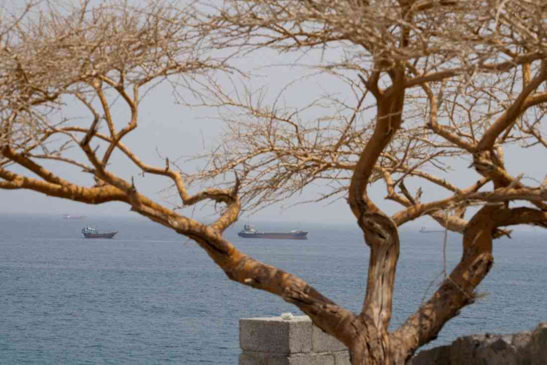 Oil rises as US-Iran peace talks stall, Hormuz shipping slows