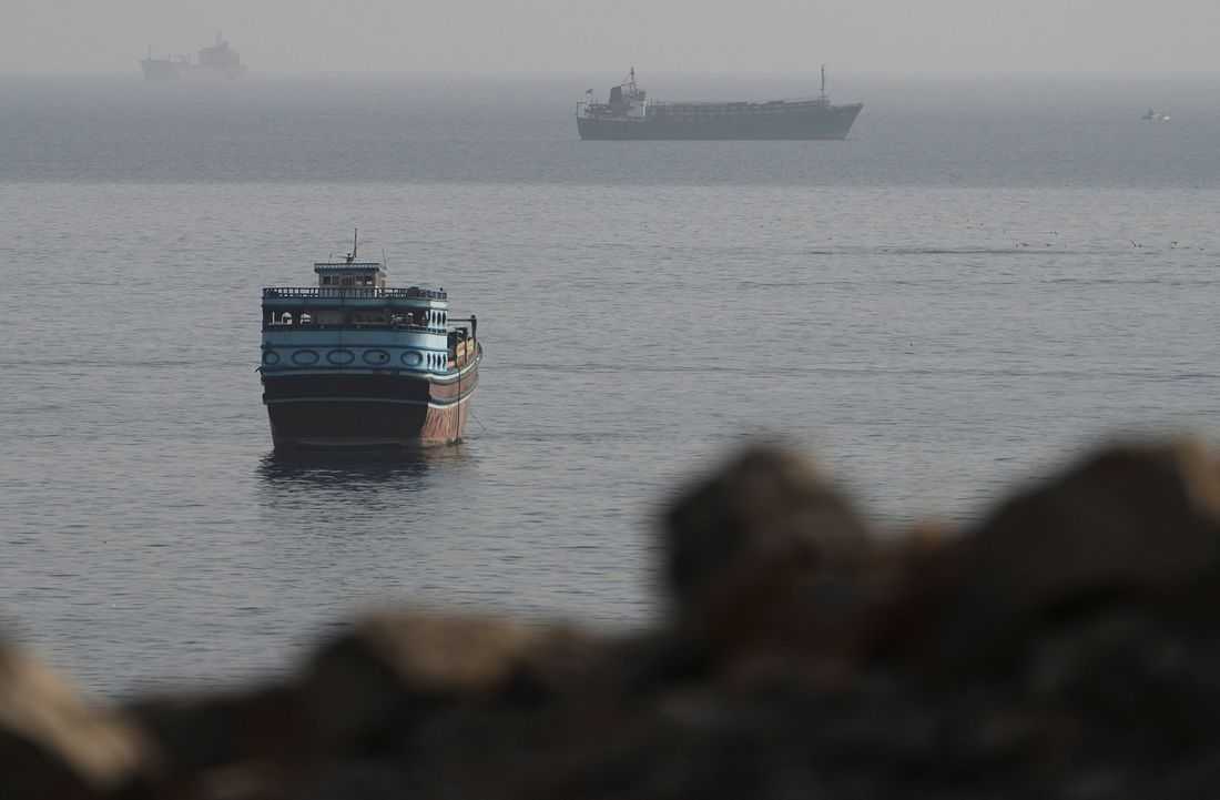 Oil rises as uncertainty continues over reopening of Strait